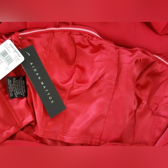 SALE🔖$395 NEW AIDAN MATTOX RUBIN RED SILK GOLD BEAD CHIFFON GOWN RUNWAY 6 M - Picture 8 of 8